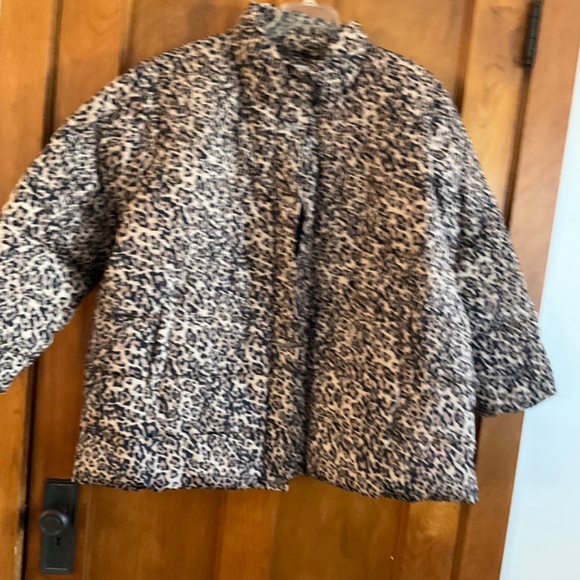 New Women’S Puffer Coat - Picture 2 of 7